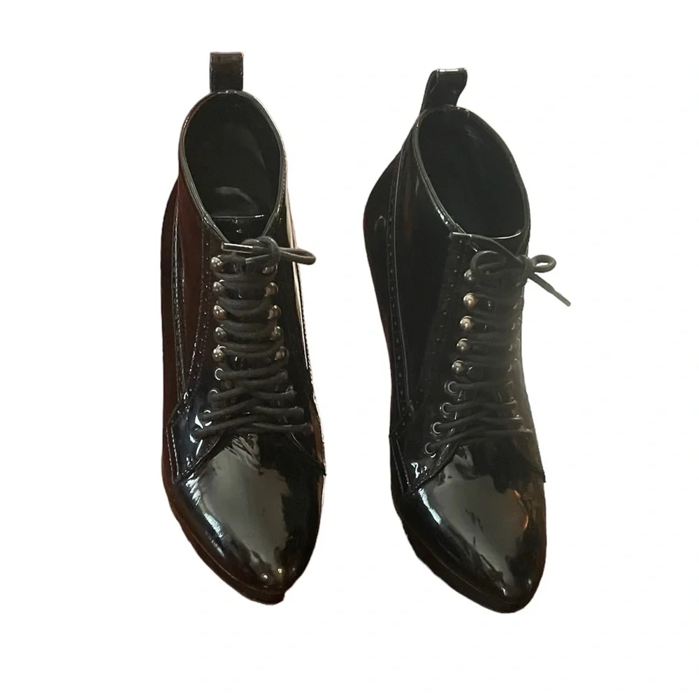 Burberry Patent Leather Booties - Picture 2 of 11